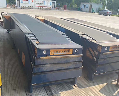 皮帶伸縮輸送機：靈活、高效的物料輸送解決方案